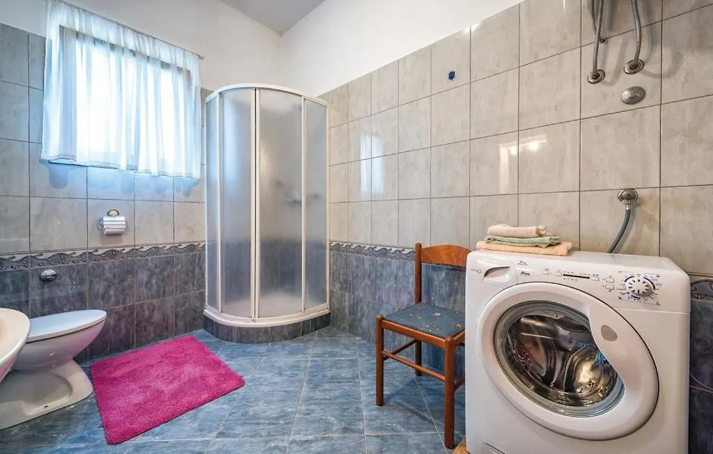 Apartment Tezak Kukci