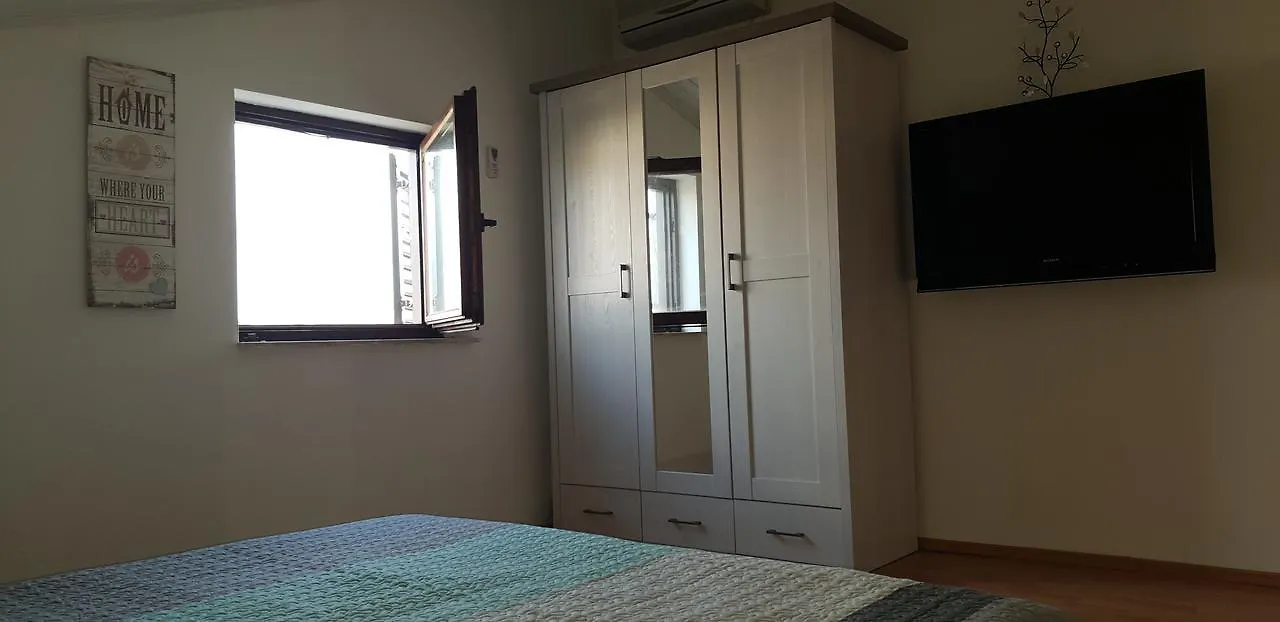 Apartment Tezak Kukci